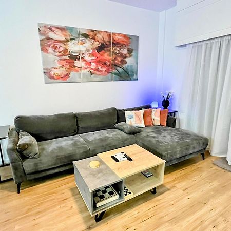 Modern Apartment Near Mckenzie Beach Larnaca Dış mekan fotoğraf