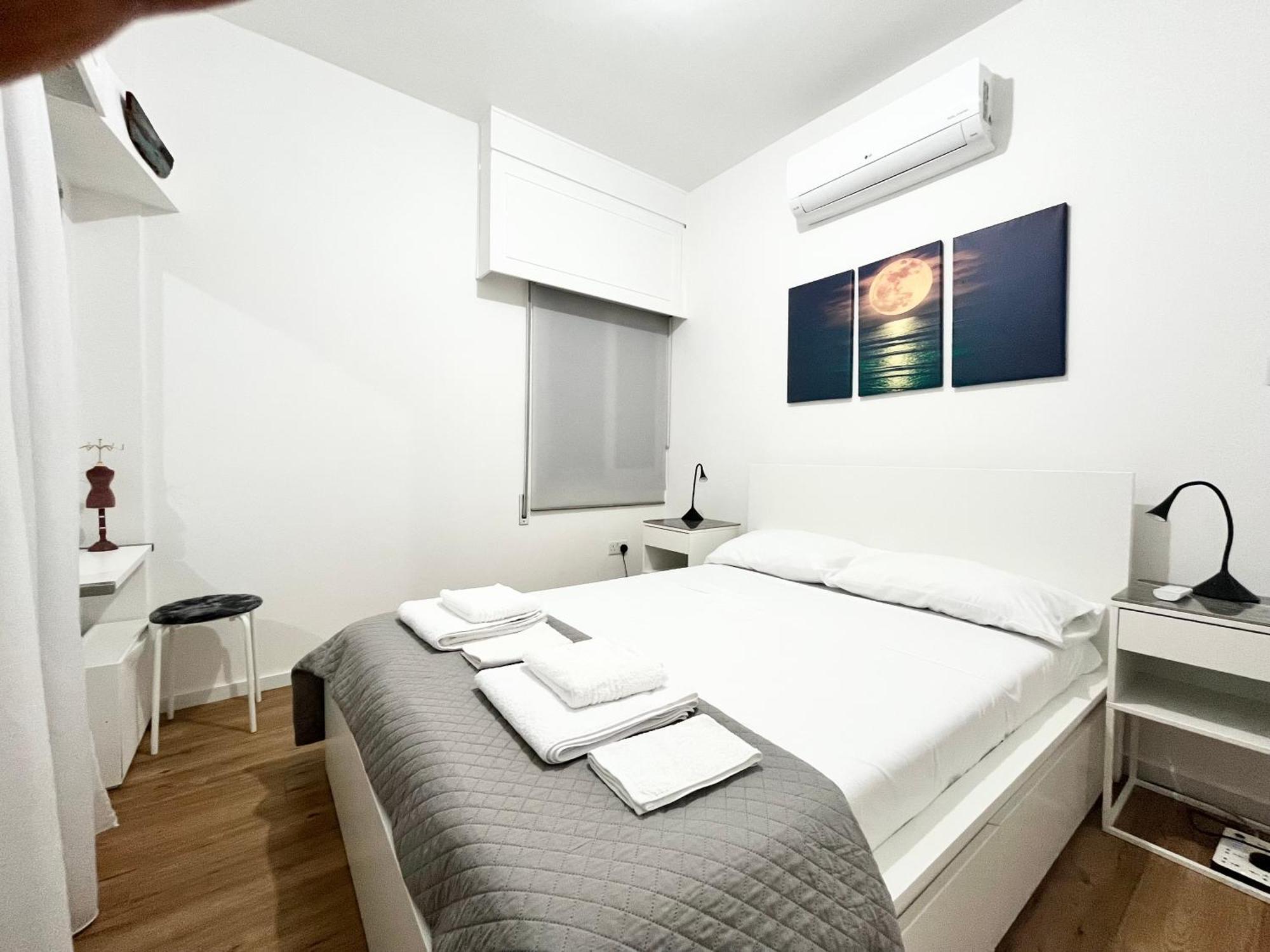Modern Apartment Near Mckenzie Beach Larnaca Dış mekan fotoğraf